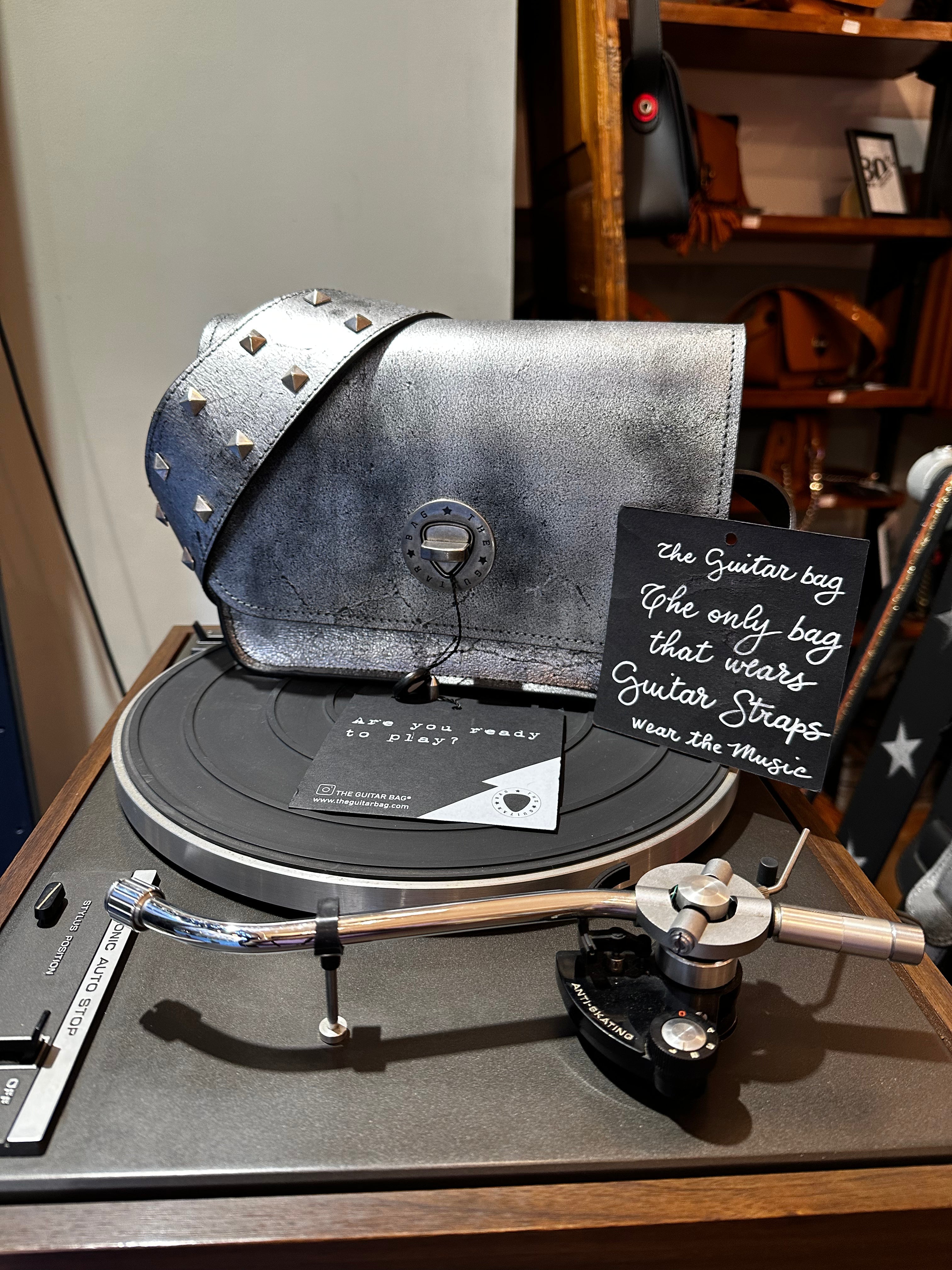 THE GUITAR BAG: here's the coolest shopping experience in Rome